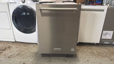 KitchenAid Built-In Dishwasher