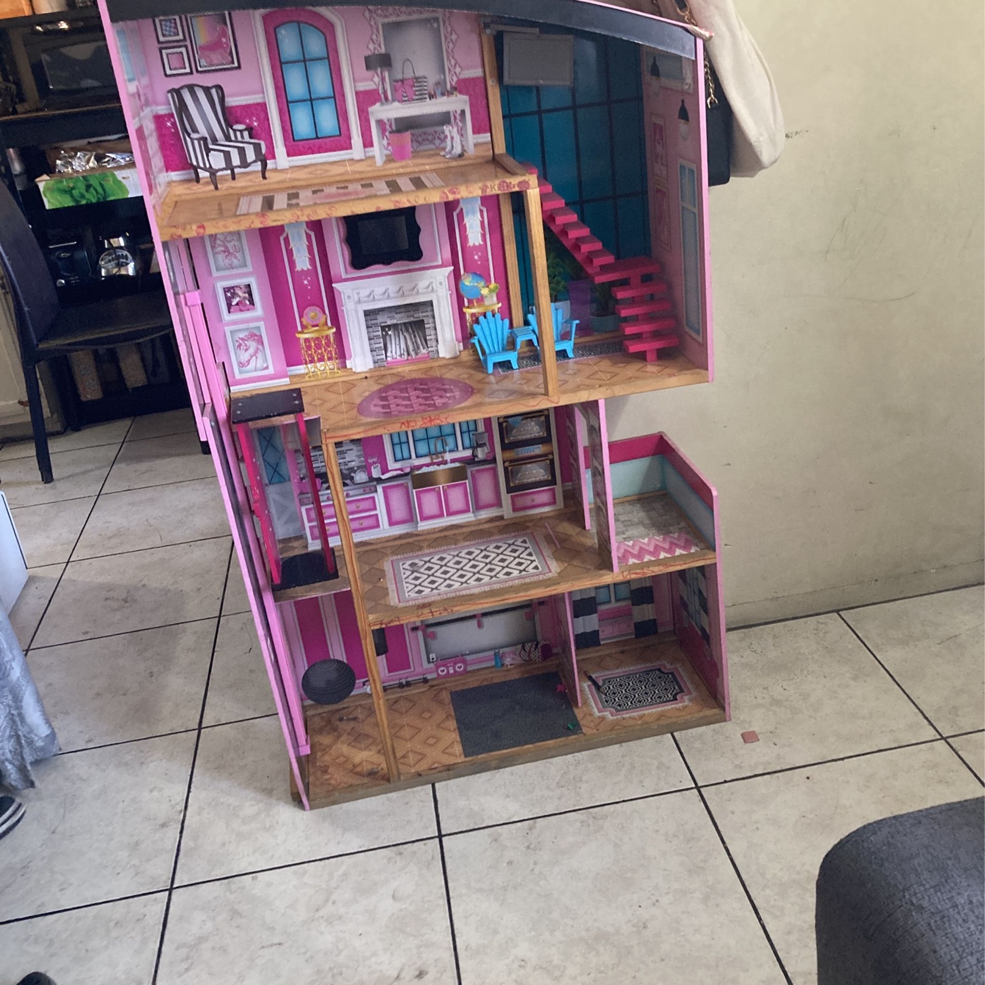 Doll House