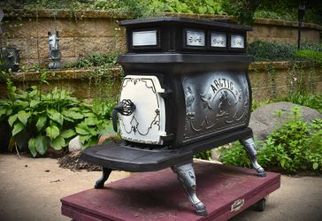 Wood Stove "ARCTIC" blast from the past classic beast...reduced 4 U just now