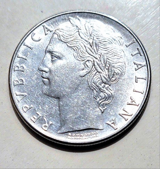 1977 R ITALY - 100 LIRE Coin