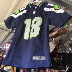 Seahawks Youth Football Jersey Size M 10/12 