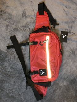Jordan fanny top pack red
