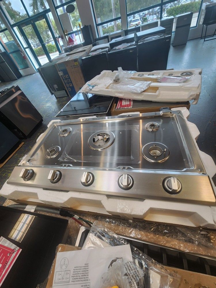 Dacor 36 Inch Propane Gas Cooktop Stainless Steel