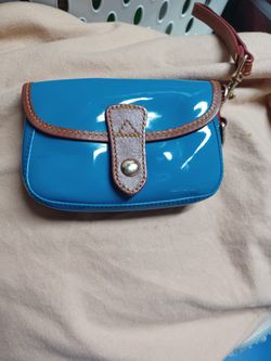 Dooney And Bourke Small Wallet