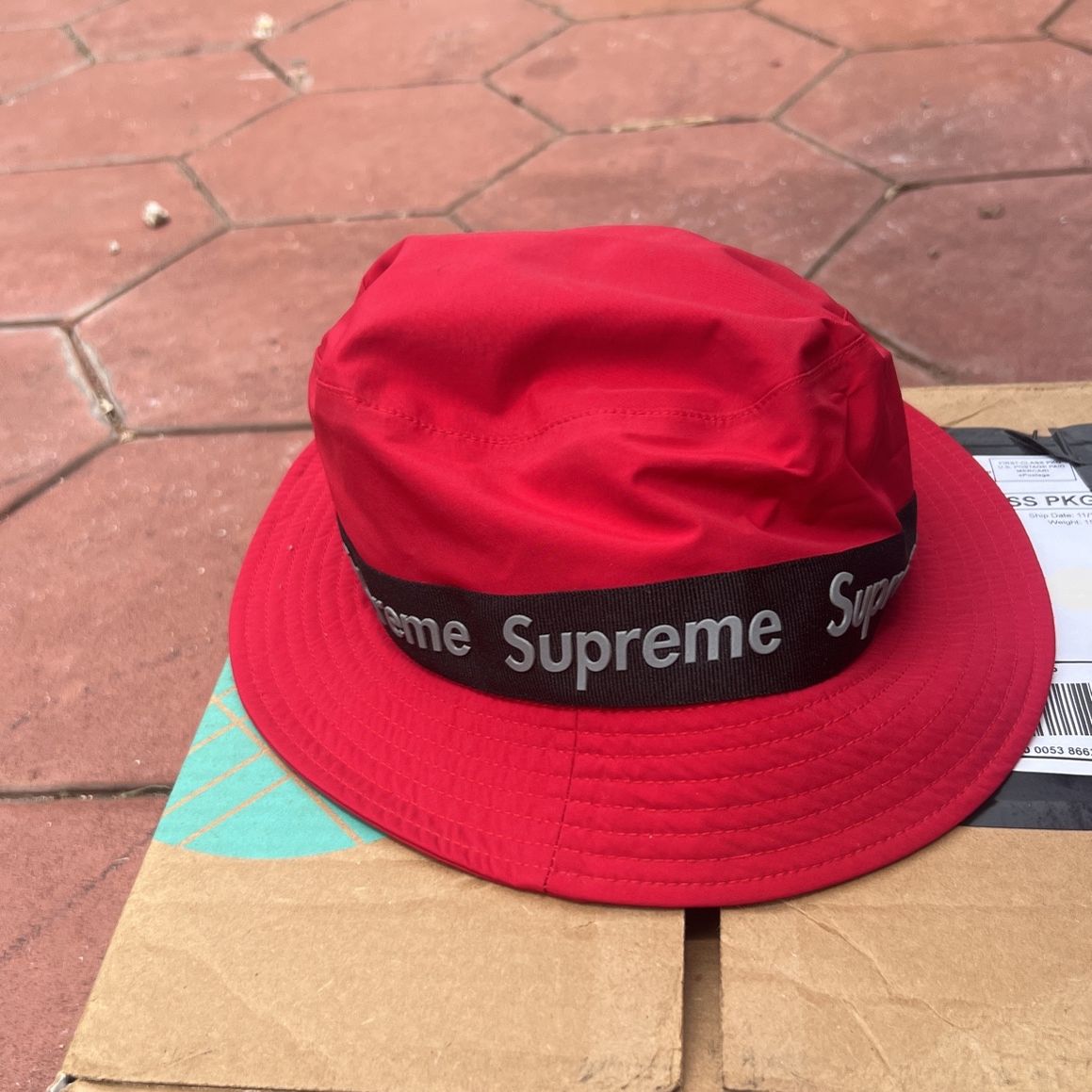 Supreme Bucket Hat Size M/L red Supreme New York Authentic unisex Supreme Men main image 4