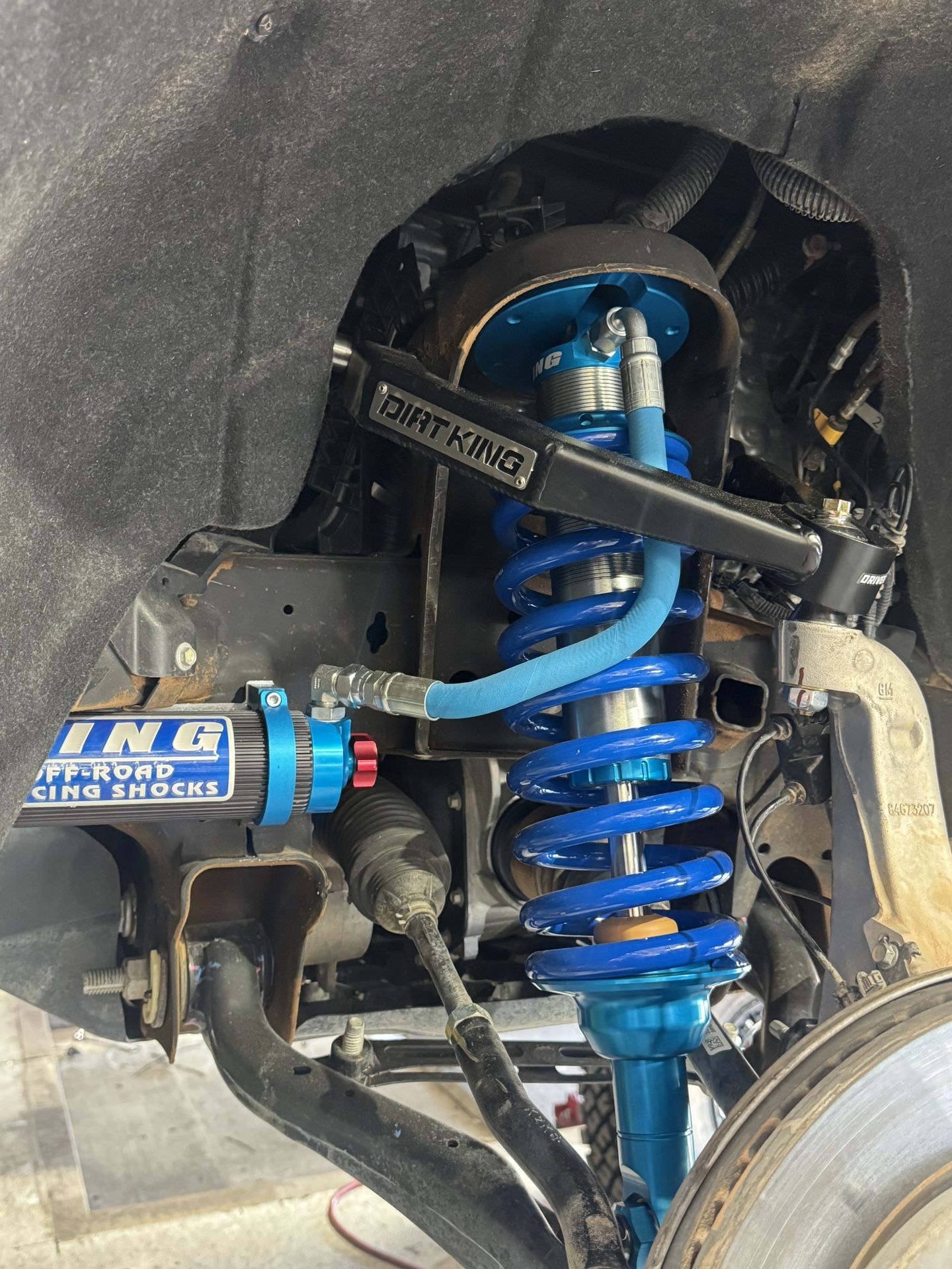 King 2.5s W/ Adj And Dirt King Heim UCA Suspension Package