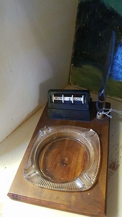 Adirondack Mountains souviner ashtray, calendar