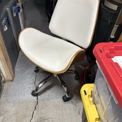 Mid Century Modern Desk Chair