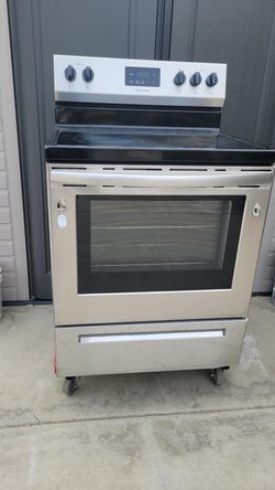 Frigidaire stainless steel electric range stove in good condition for sale
