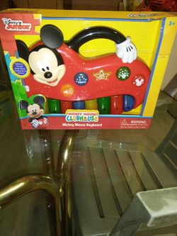 Mickey mouse keyboard