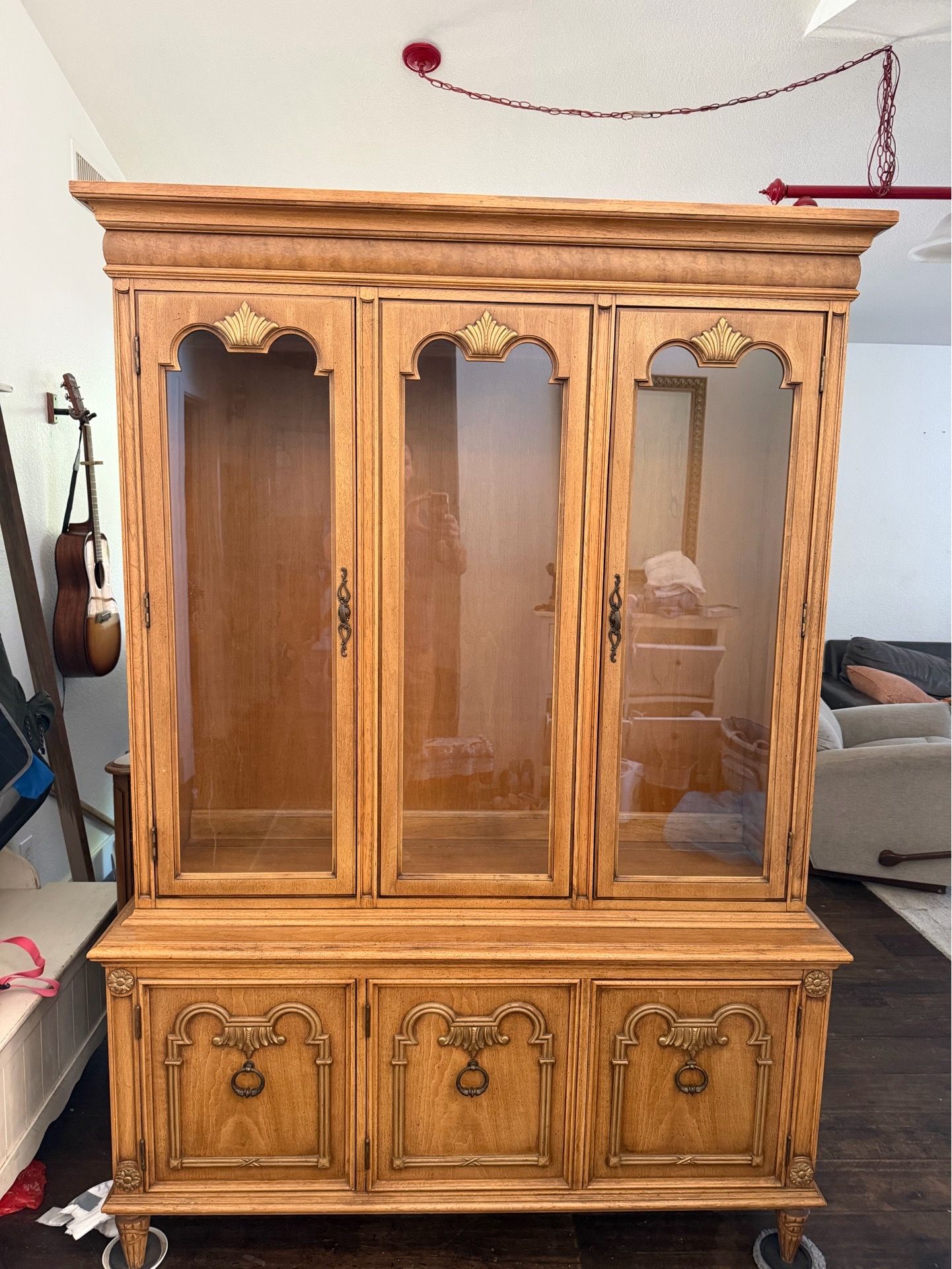Vintage Thomasville Glass Hutch