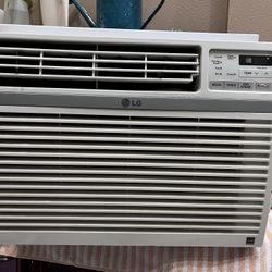 LG Window Air Conditioner -10,000 BTU