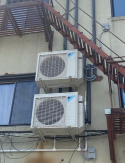 Mini Split Systems - Air conditioning 