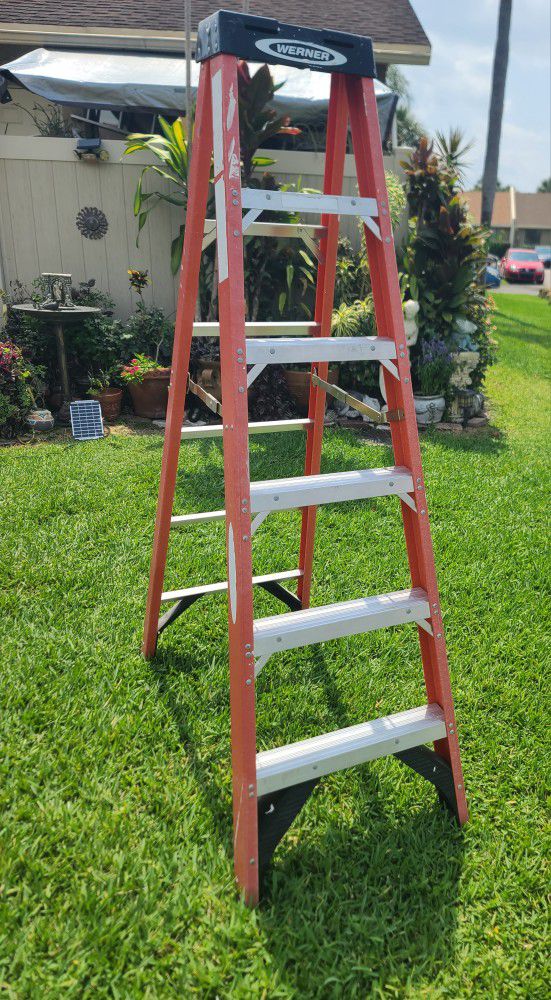 6ft  Ladder WERNER ,foldable 