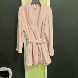 Women’s Pink Bathrobe (size L)