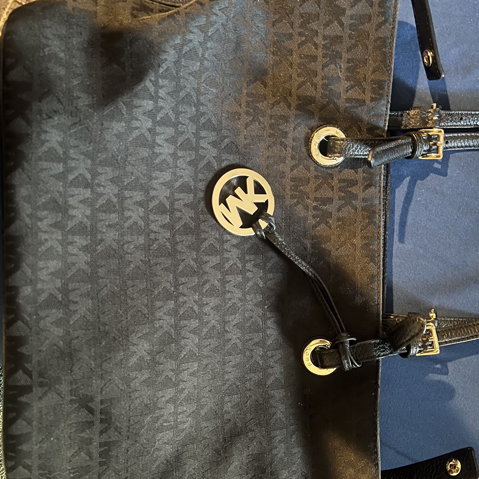 Micheal Kors Hand Bag 