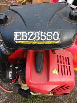 Beast A$$ Leaf Blower Runs Very Strong Easy To Start