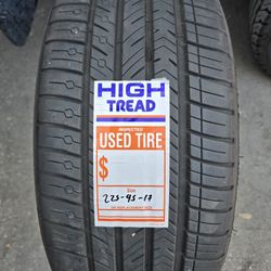 (1) 225 45 17 Michelin Tire 