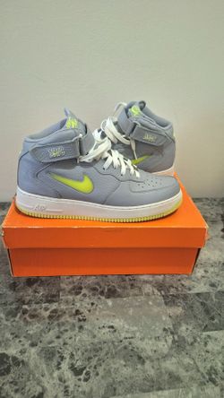 2012 NYC size 10.