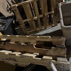 Wood Pallets