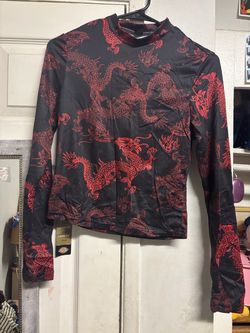 Long sleeve dragon shirt