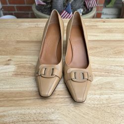 Women’s Shoes