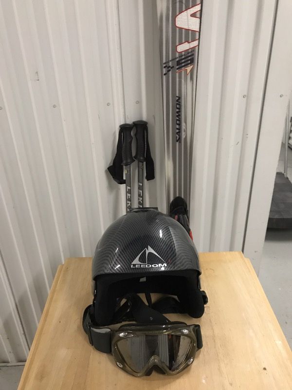 Ski equipment