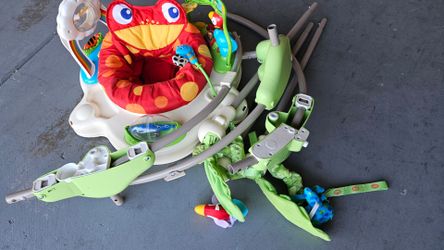 Baby jumperoo