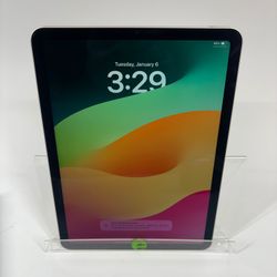 WiFi Only Apple iPad Air 5th Gen 64GB Silver MM9F3LL/A + Accessories