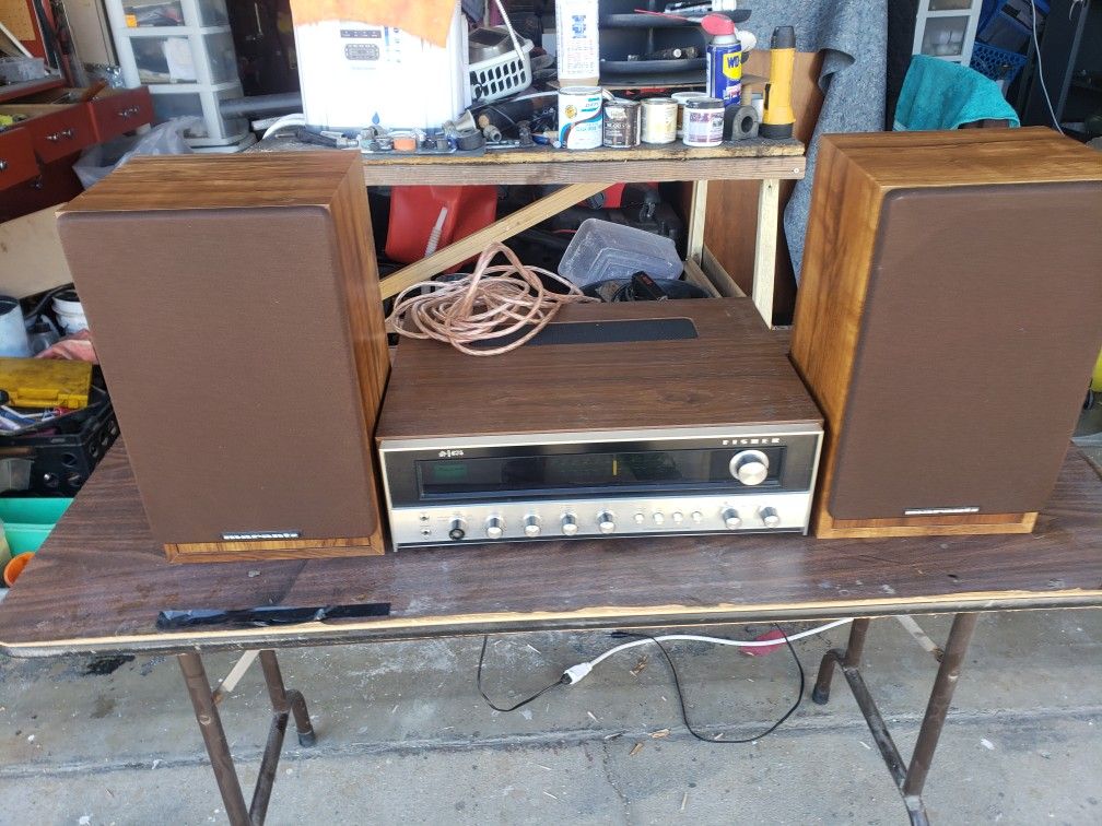 Marantz 2 Bookshelf Speakers & Grills Near Mint*NEED REFOAM