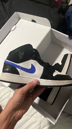 Air Jordan 1 Mid Black White Blue Sneaker used