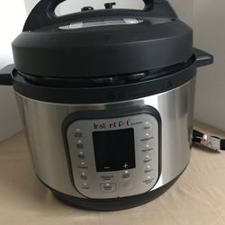 10 Quart Instant Pot Pressure Cooker 