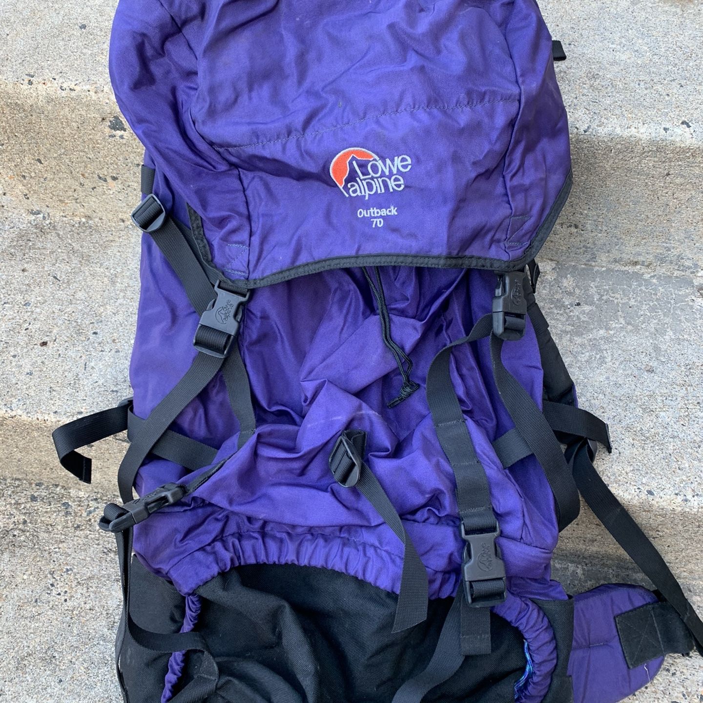 Lowe Alpine - Outback 70 Internal Frame Backpack
