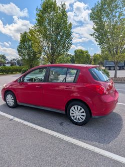 2007 Nissan versa