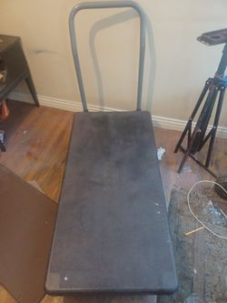 AKRO MILS HEAVY DUTY HAND DOLLY