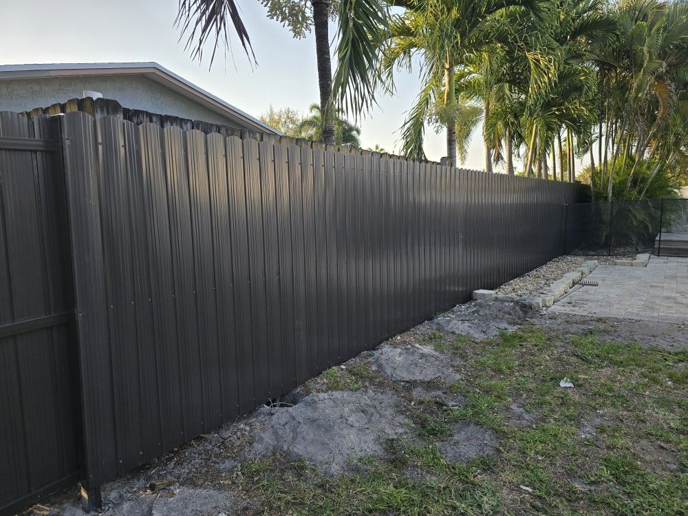 Bronze Dura Fence