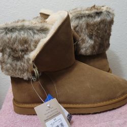 Super cute Bearpaw pawz sherpa lined womens boots size 11 new with tags