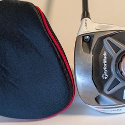 RH USED TAYLORMADE R1  ADJUSTABLE DRIVER 9.5* MATRIX PROTO RED TIE OC DESIGN R. FLEX GRAPHITE SHAFT W/ New Golf Pride Grip.  Including a New Domestic 