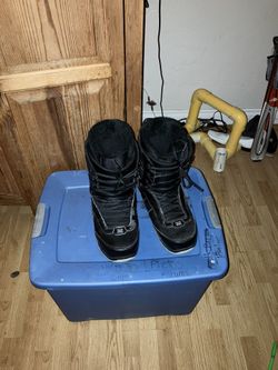 Mens Size 13 Snowboard Boots 