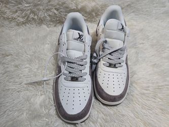 White & Dark Brown Monogram Low Top Sneakers – New