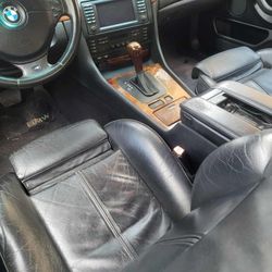 2001 BMW 740i