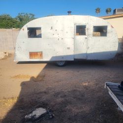 Vintage Canned Ham Travel Trailer