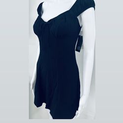 Wild Fable -mini black short sleeve dress.