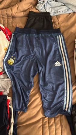 Blue track pants size large Argentina