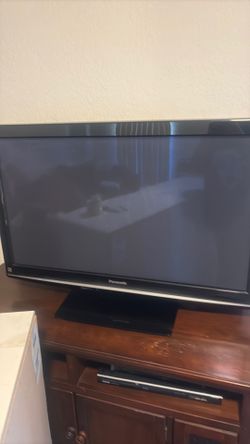 43in "Vintage" Flat Sceen Panasonic TV