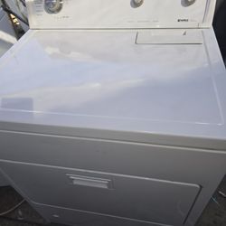 Kenmore Gas Dryer Super Capacity And Heavy Duty Works Excellent