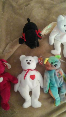 Ty Beanie Baby collectibles