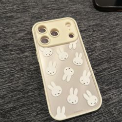 Japan Miffy IIIIfit Plump Frame iPhone 17 Pro Case - Miffy