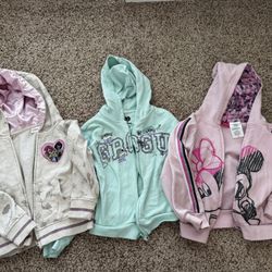 Disney Hoodie Jacket Girls Size 5/6 Minnie Mouse, Yoda Star War, Princess Ariel Mermaid Jasmine Repunzel 