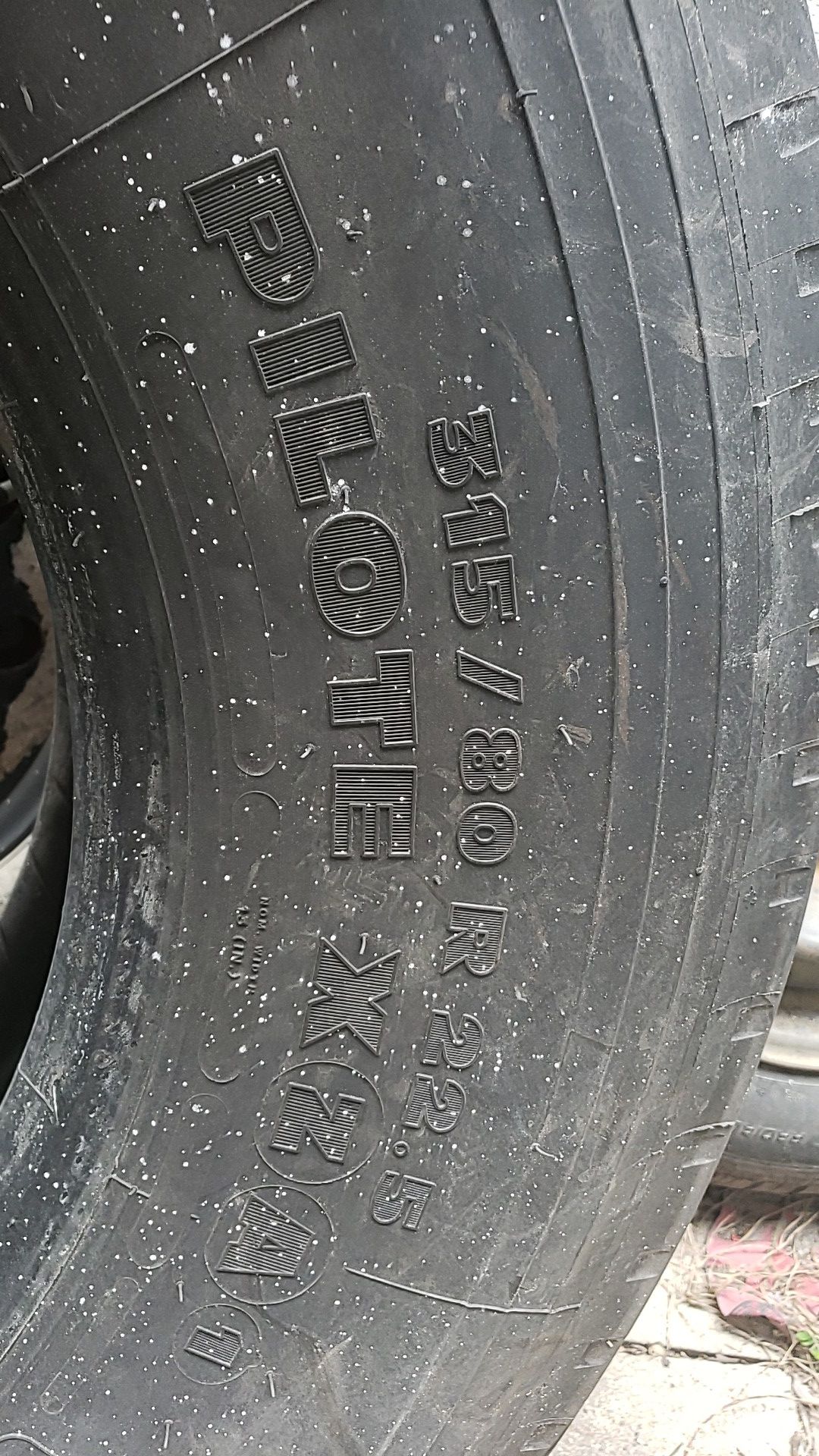 Michelin pilote XZA1 315/80r22.5 2 tires